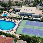 Four Bedroom With Private Pool Oasis Parque At09 ポルティマン