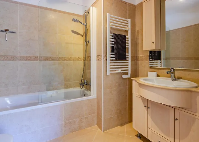 别墅 Four Bedroom With Private Pool Oasis Parque At09 波尔蒂芒